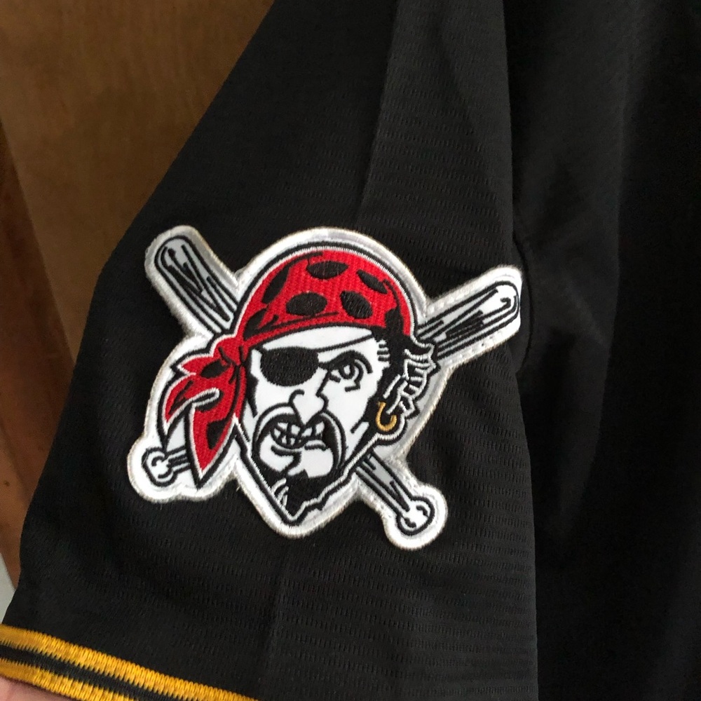 Pittsburgh pirate, Nike jersey